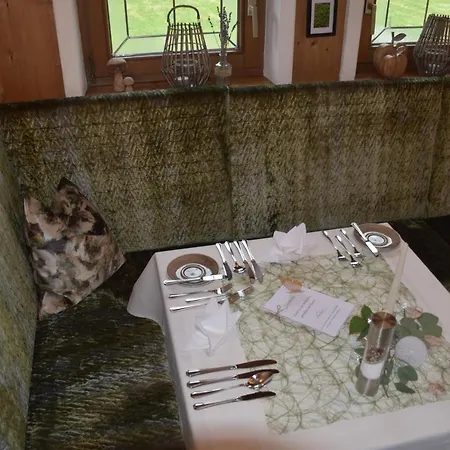 招待所 Alpengruss