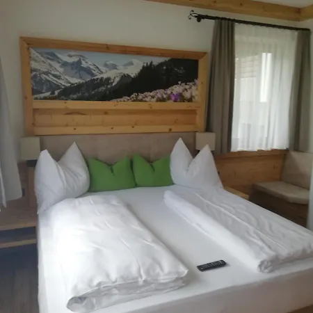 Alpengruss Vendégház Tux